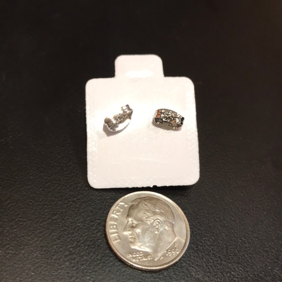 Cubic Zirconia - Picture 8 of 8